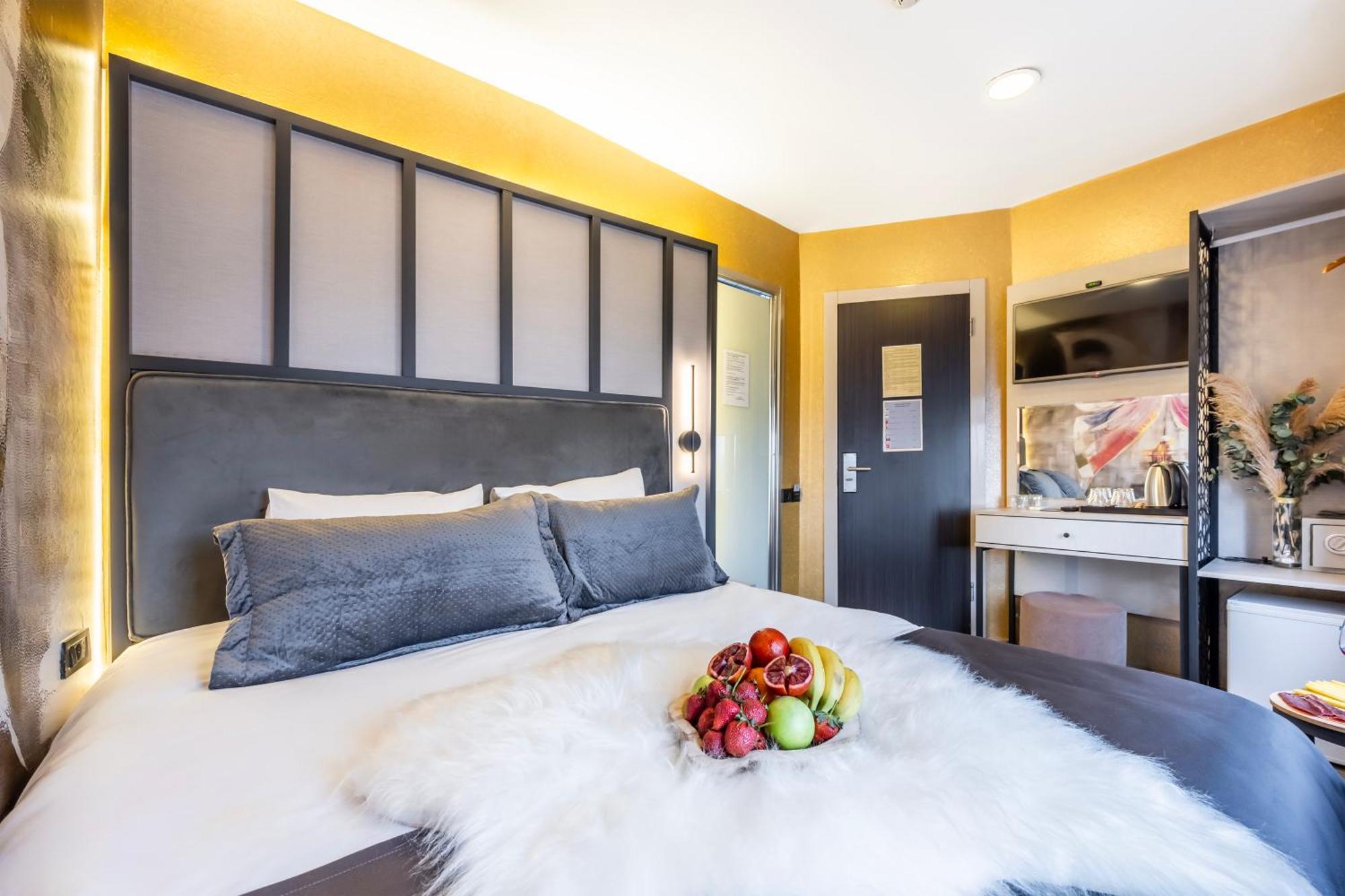 Taksim Terrace Otel 2*